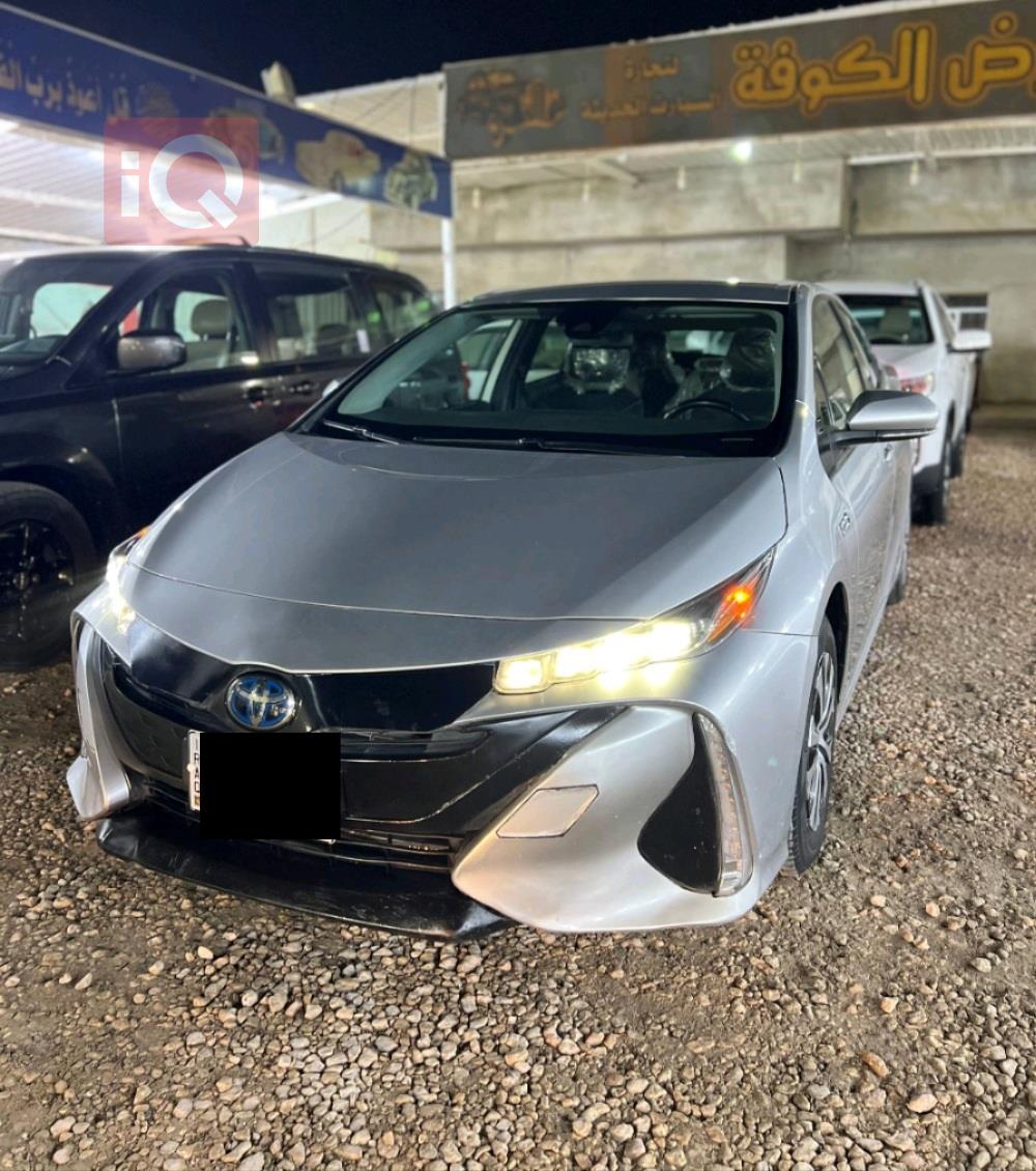 تويوتا بريوس